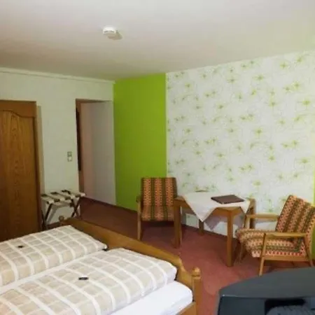 Daire Haus Am Wolfsbach Gruppenunterkunft *