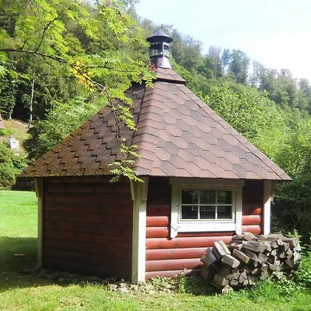 Haus Am Wolfsbach Gruppenunterkunft شقة